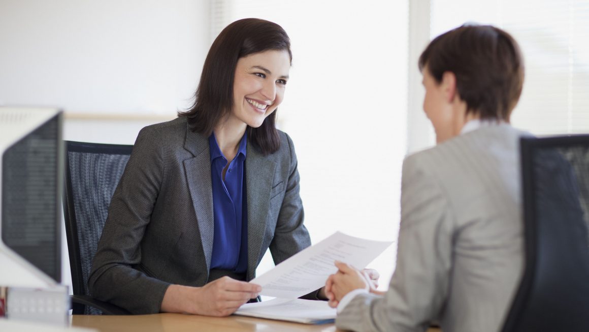 11 dicas essenciais para conduzir uma entrevista de emprego